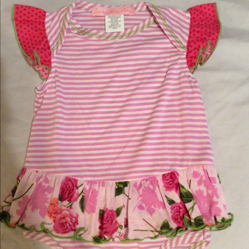 New w/o tags:  super cute soft lightweight onesie